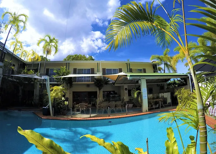 Crystal Garden Resort & Restaurant Cairns